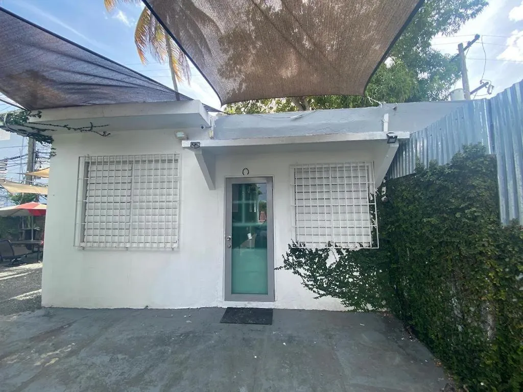 Calle Hollanda 3 Bedroom Home San Juan Porto Rico